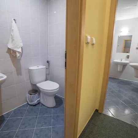 泰勒德姆酒店 酒店 3*