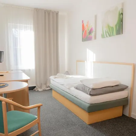 泰勒德姆酒店 3* 科希策