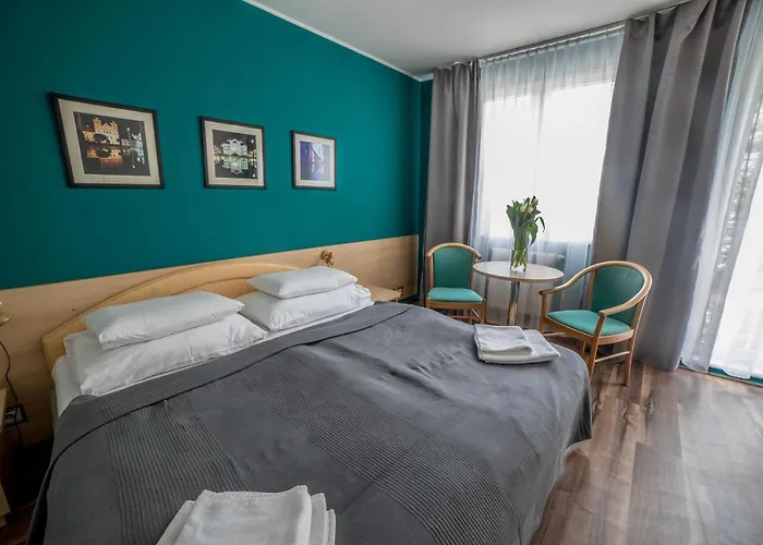 Teledom מלון קושיצה